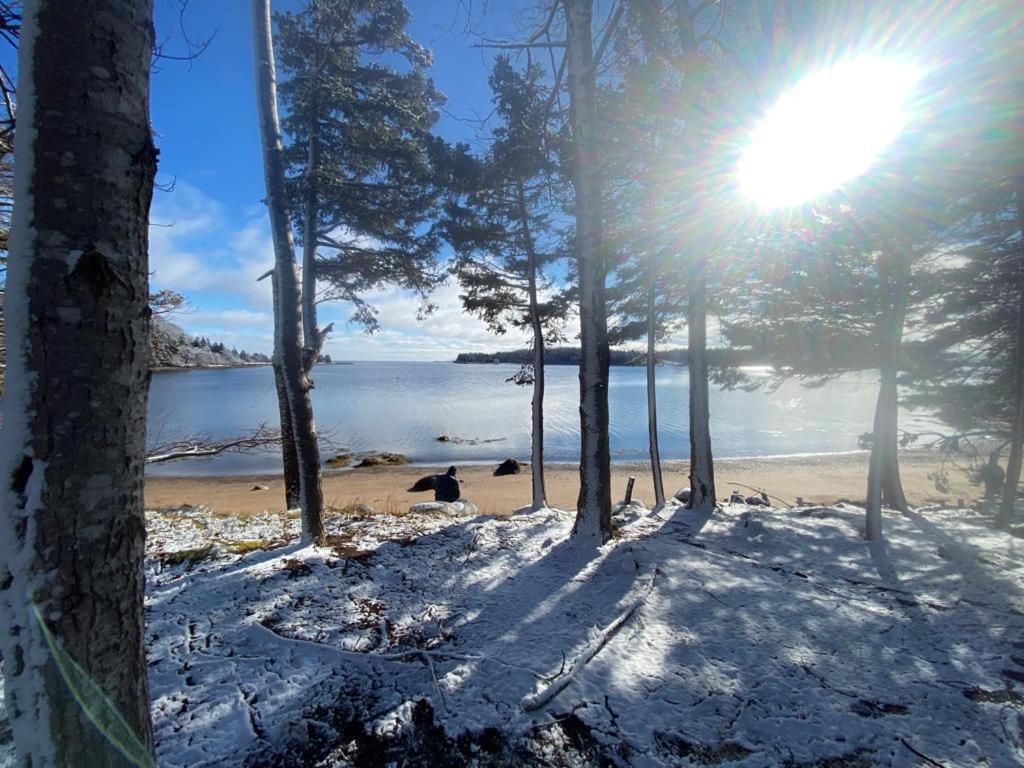 Gifford Private Island Glamping Boat Ride Included Hotel Mahone Bay Exterior photo
